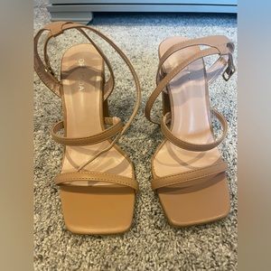 Top Moda Nude Heels